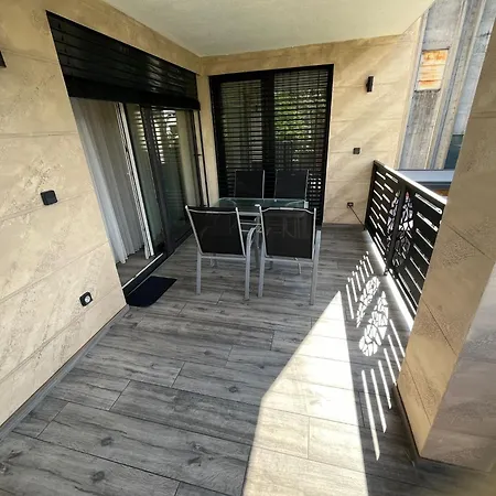 Moste 2 - Free Parking & Pool, Ev Station * Liubliana