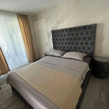 Moste 2 - Free Parking & Pool, Ev Station * Любляна